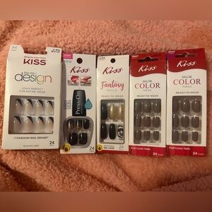 Kiss Press-On Manicure Set - Black, Gold, Silver